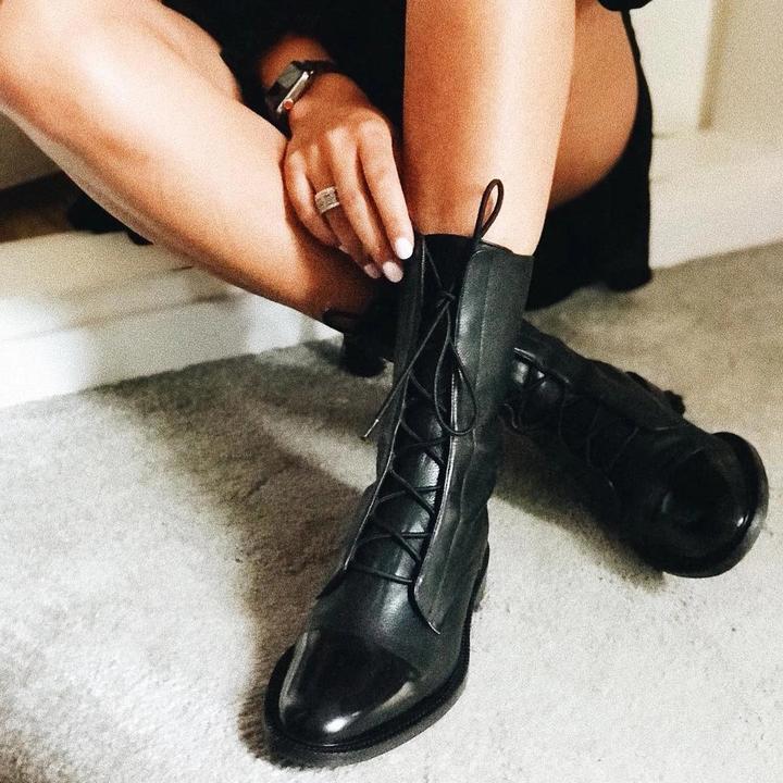 Women’s Lace-Up Ankle Boots – Timeless Style with Confident Modern Edge