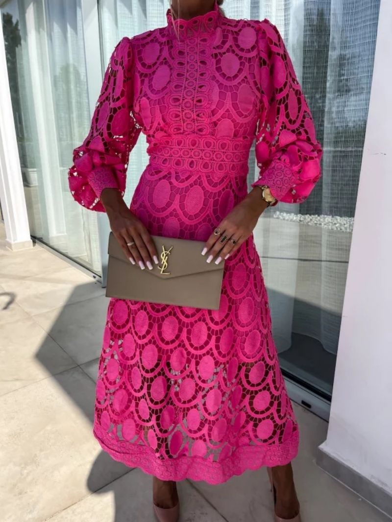 Lace Midi Dress – Timeless Elegance with Romantic Detail