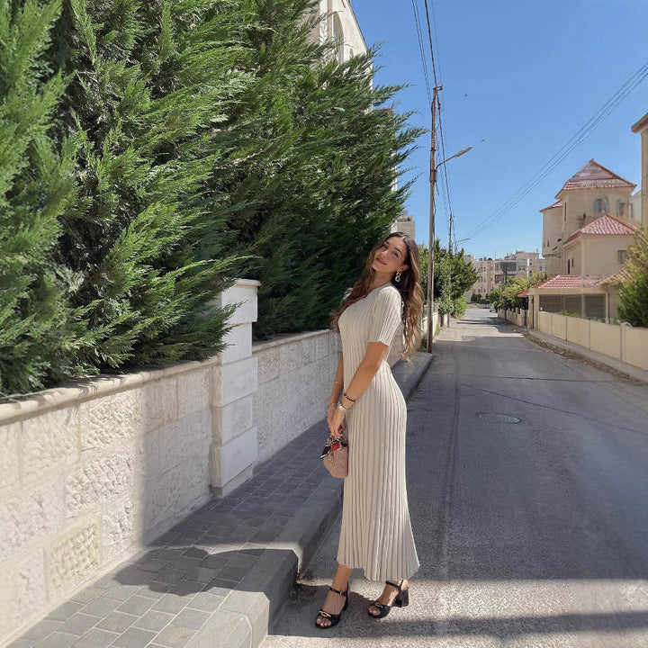 Women’s Ribbed Knit Pleated Midi Dress – Effortless Shape & Everyday Ease