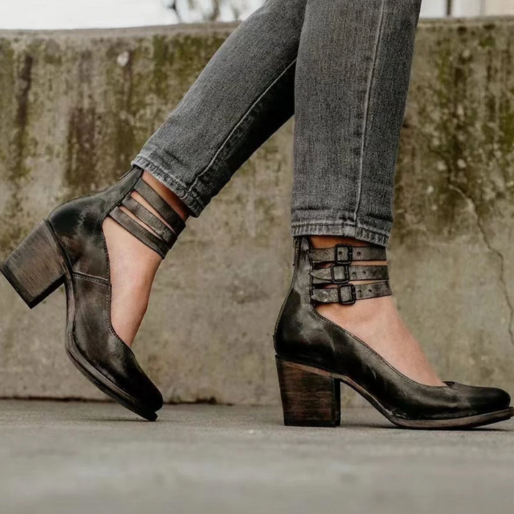 Women’s Vintage-Inspired Leather Heels – Classic Elegance with Modern Sophistication