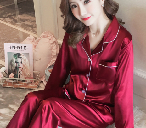 Women's Silk Pajama Set – Luxury & Effortless Relaxation