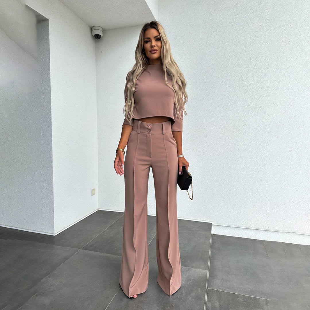 Women’s Two-Piece Pants Set – Cropped Top & Wide-Leg Tailoring
