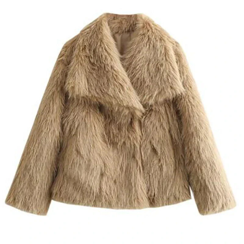 Women’s Faux Fur Short Jacket – Stylish Warmth for Autumn & Winter