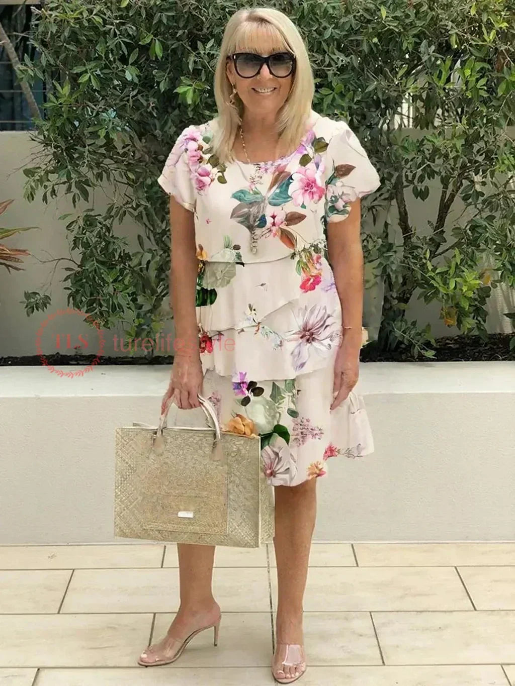 Women’s Floral Tiered Dress – Flattering Fit & Everyday Ease