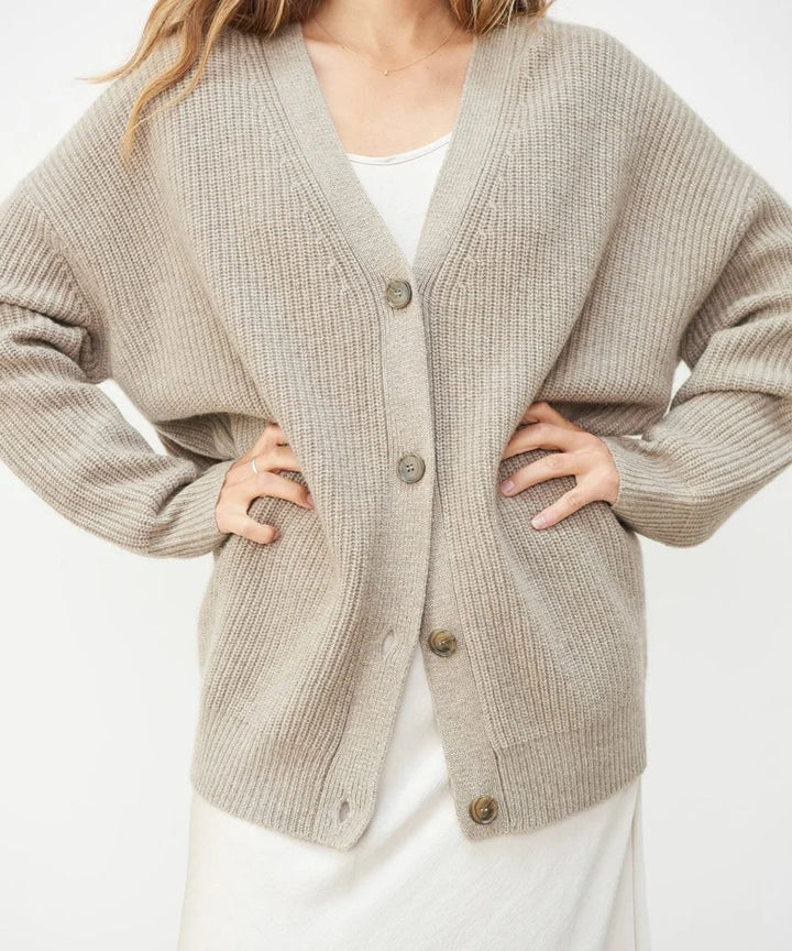 Women's Luxe Knit Cardigan – Softness & Timeless Elegance